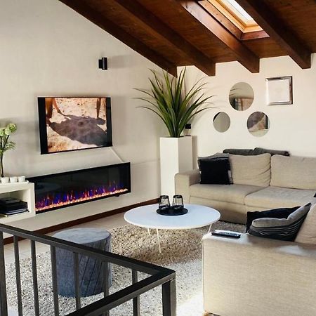 Casacamelia 35, 3 Bdrm With View Lake Como Apartment Acquaseria Екстериор снимка