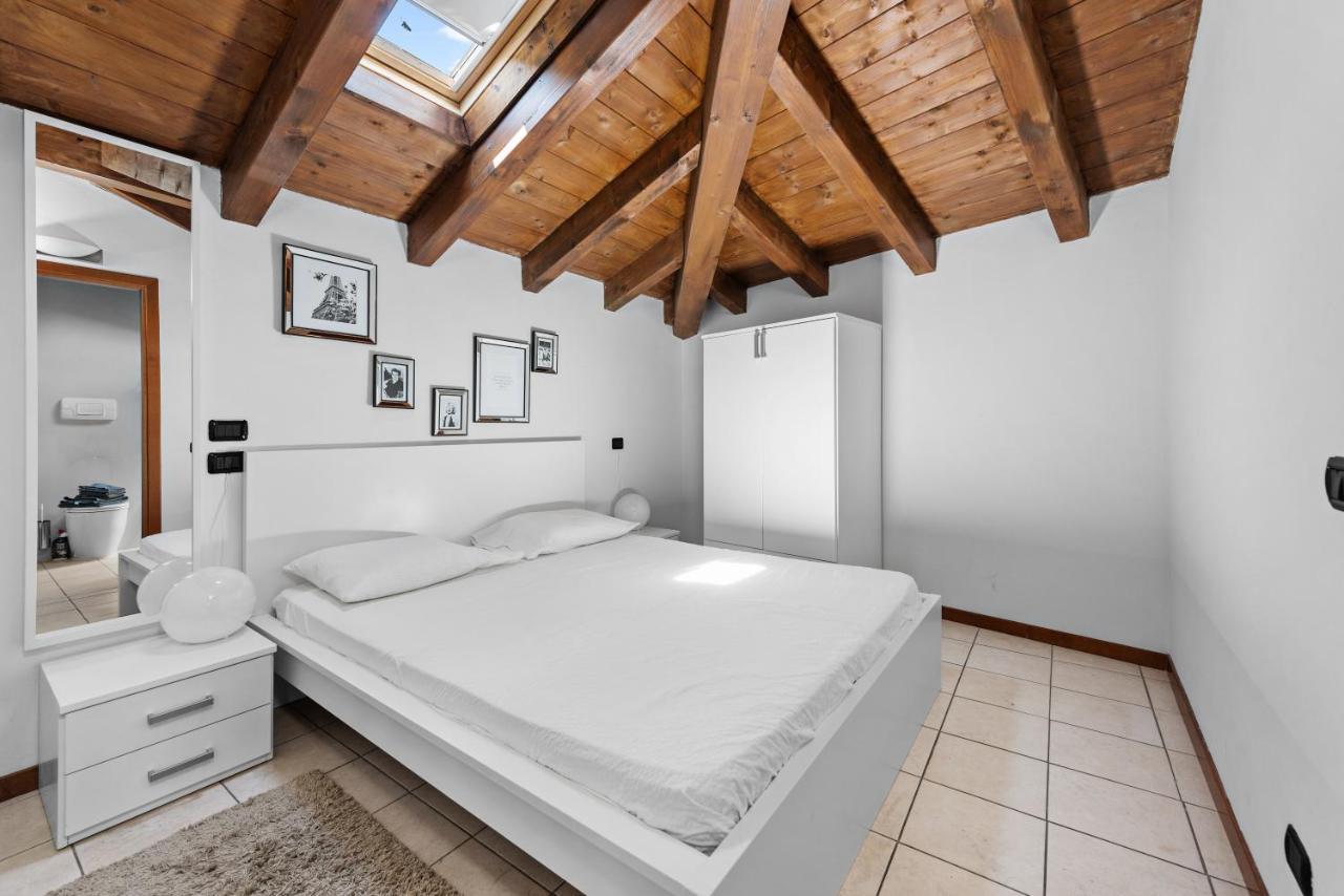 Casacamelia 35, 3 Bdrm With View Lake Como Apartment Acquaseria Екстериор снимка