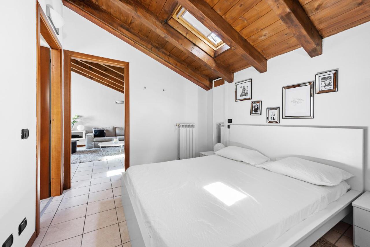 Casacamelia 35, 3 Bdrm With View Lake Como Apartment Acquaseria Екстериор снимка